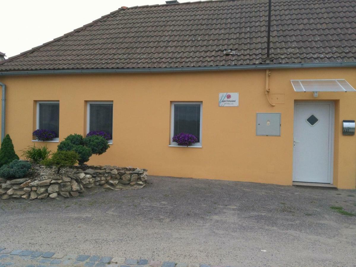 Ubytovani Gm Znojmo Eksteriør bilde